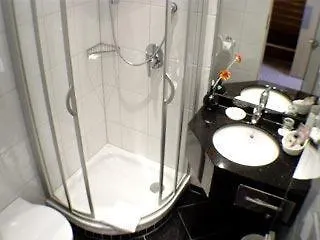 Continental Hotel 4*